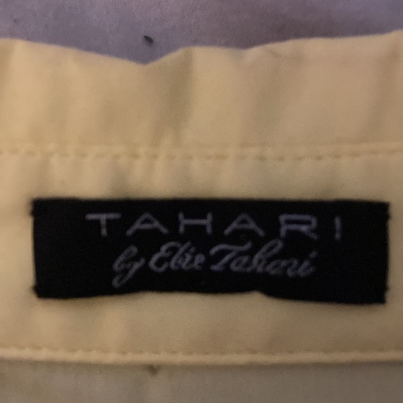 Tahari short leave fitted blouse size m - Picture 2 of 4